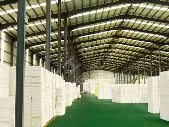 擠塑板倉(cāng)庫(kù)一角